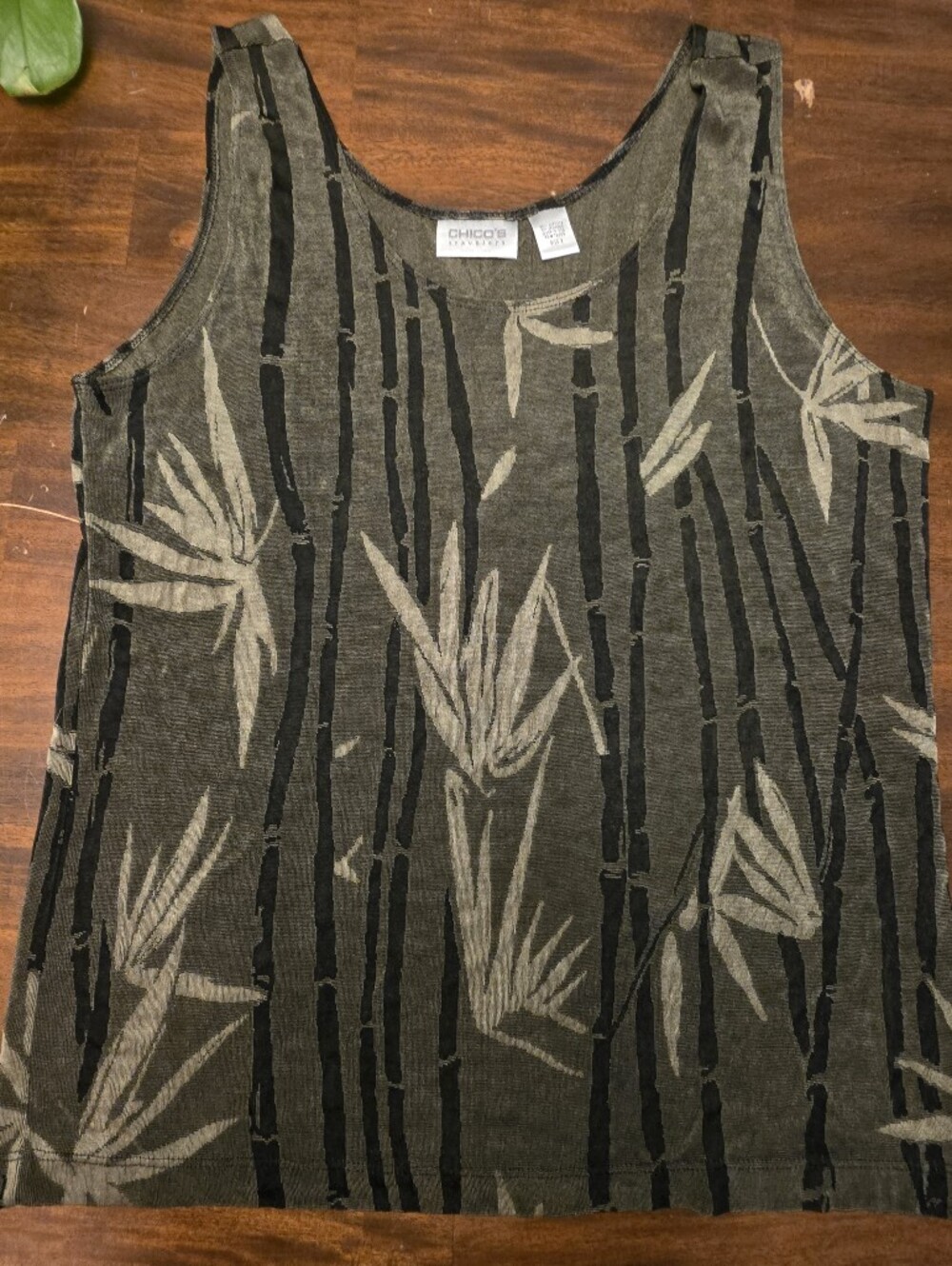 Chico's Travelers Bamboo Print Tank Top Size 3 XL Acetate Spandex